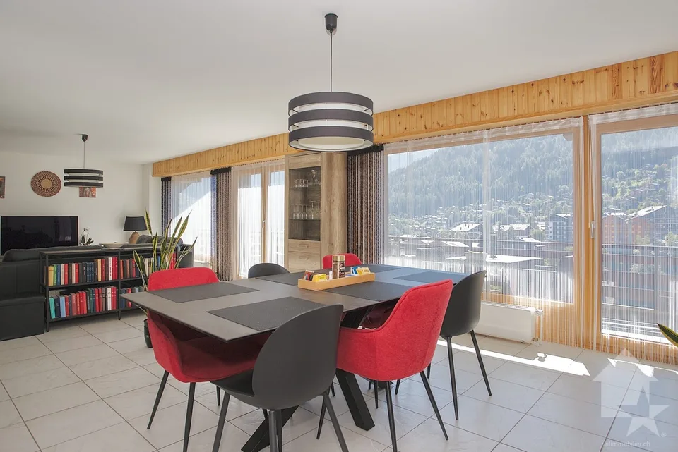 Ampio appartamento di 3.5 locali, 125 m², due bagni – foto 4 di 13