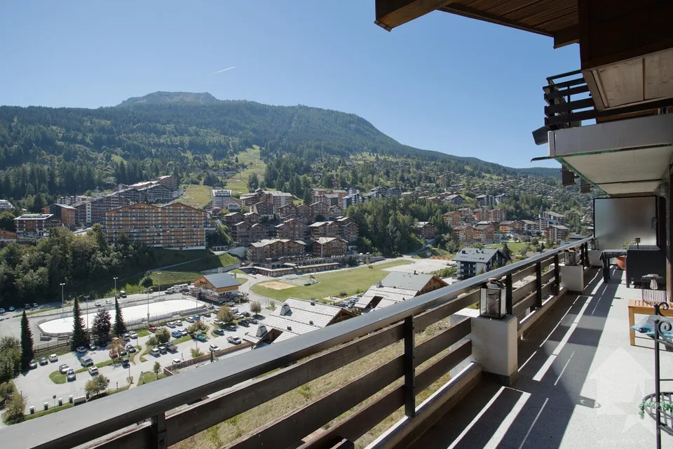 Ampio appartamento di 3.5 locali, 125 m², due bagni – foto 6 di 13