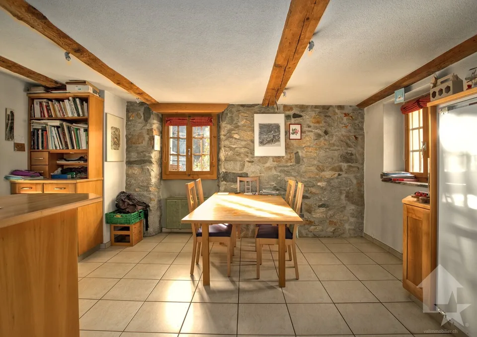 Chalet di 5.5 locali con fascino, 180 m2, posizione soleggiata – foto 5 di 13