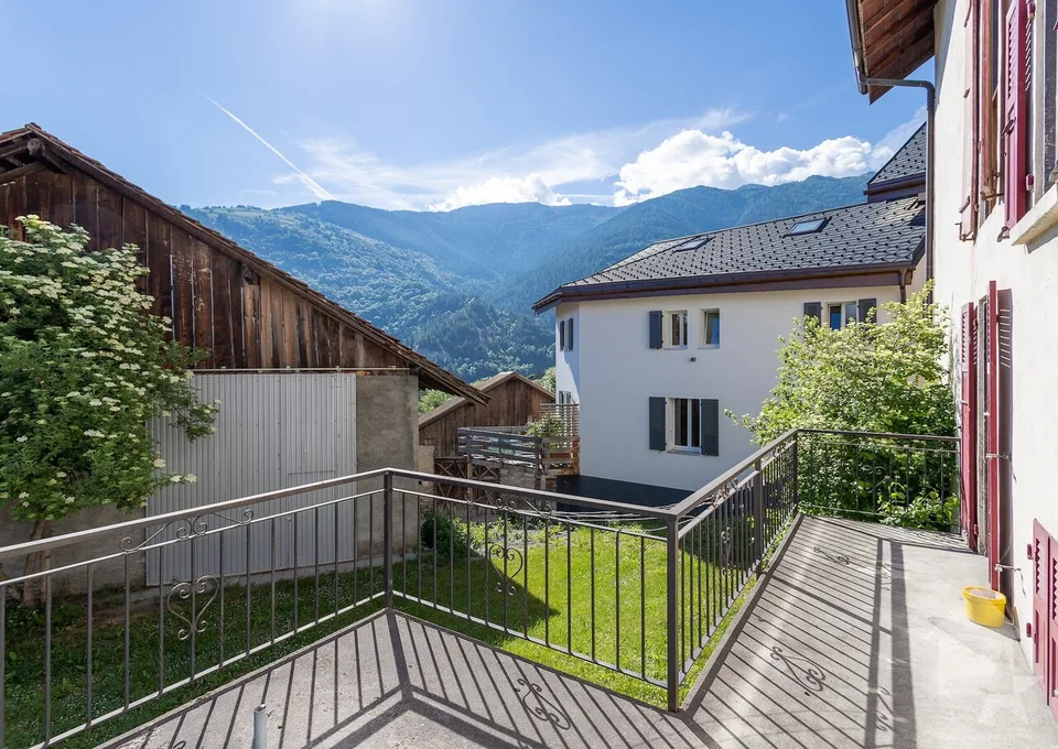 Casa di villaggio da ristrutturare, 10 locali + spazi commerciali, 400 m2 – foto 7 di 13