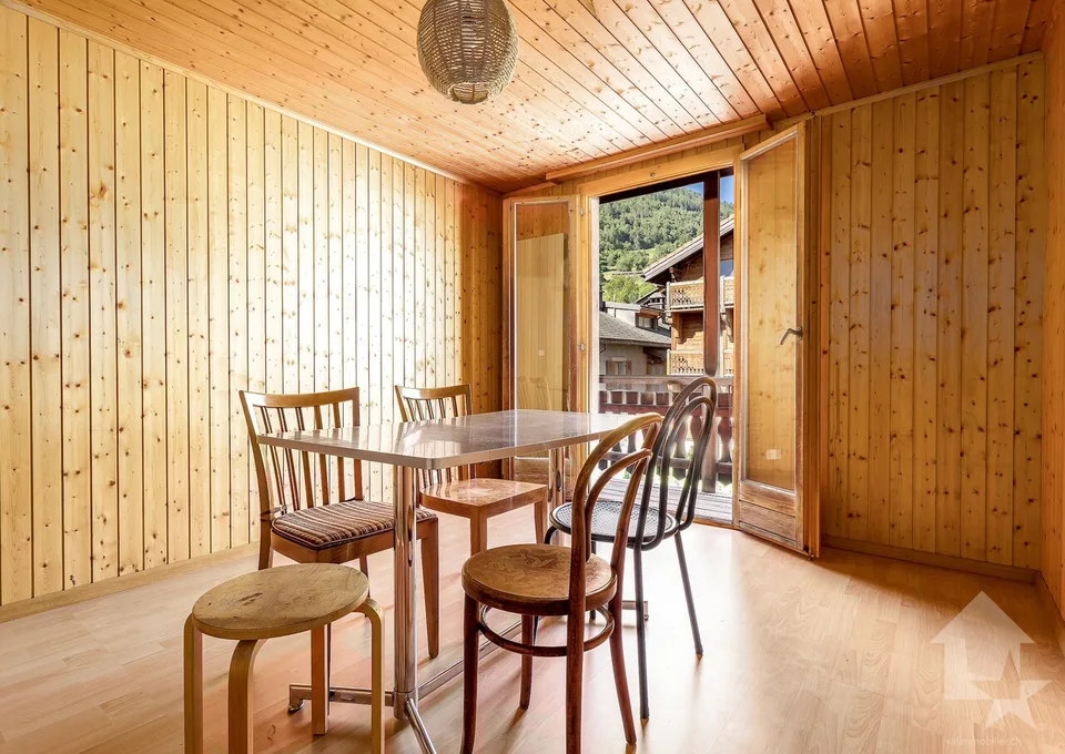 Casa di villaggio da ristrutturare, 10 locali + spazi commerciali, 400 m2 – foto 10 di 13
