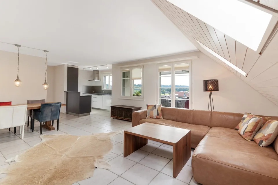 Sogno di maisonnette 5.5 locali: ritiro con vista a Dinhard – foto 4 di 13