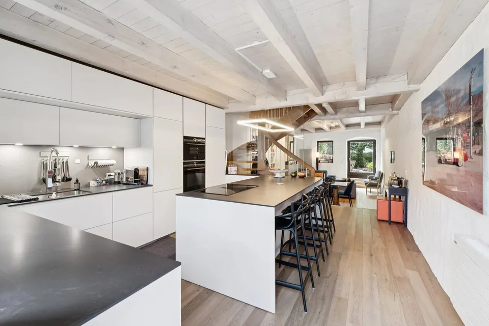 Maison rénovée dans un corps de ferme – photo 15 sur 26