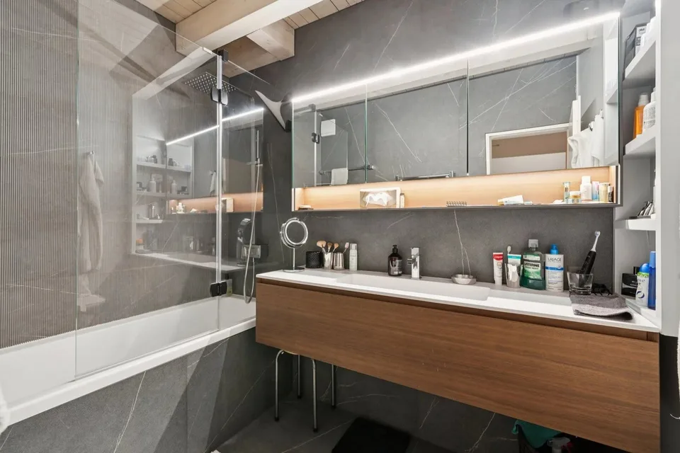 Maison rénovée dans un corps de ferme – photo 25 sur 26