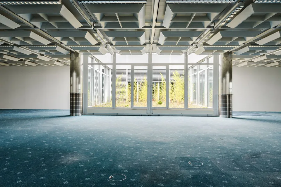 1'067 m² in Schönbühl an der A1, sofort frei und bezahlbar – Foto 10 von 11