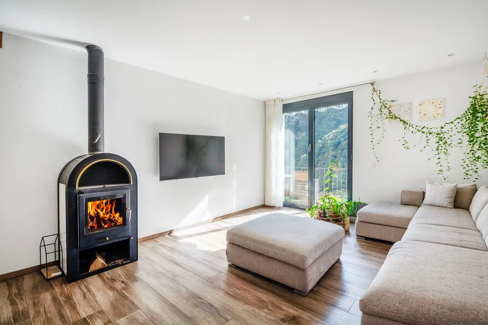 Appartamento duplex con splendida vista sul Lago di Vogorno – foto 3 di 12