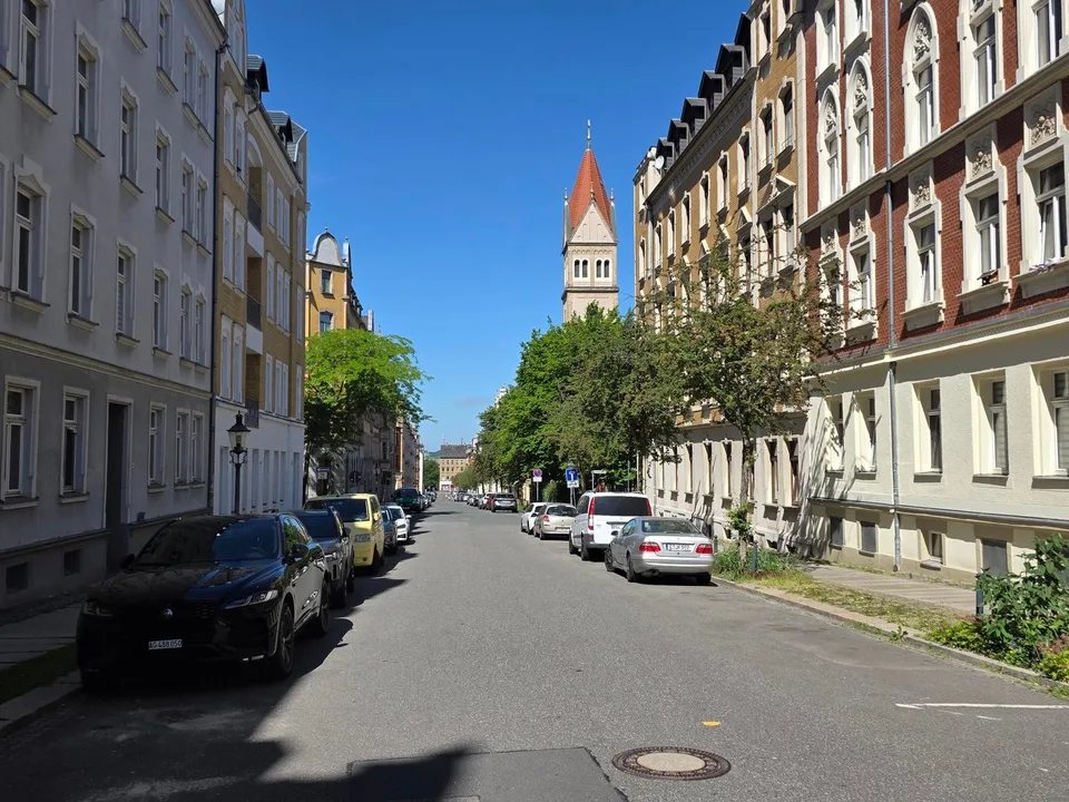 "La Perla" : Edificio residenziale a Chemnitz con rendita del 4,0 al 5,7% ! – foto 10 di 10