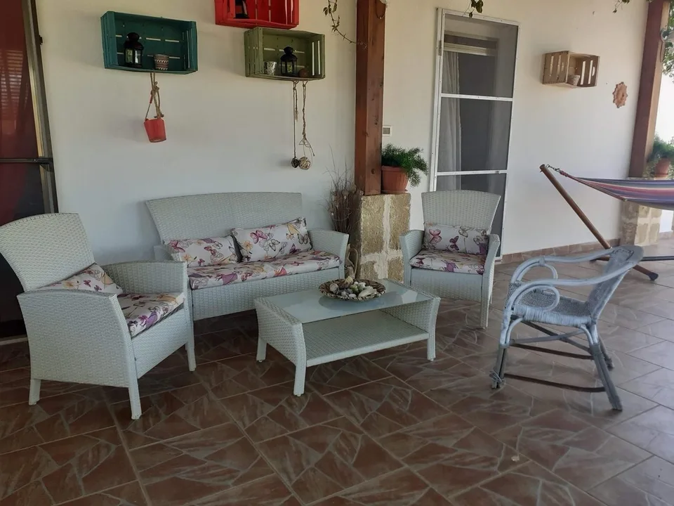 Salve, belle maison avec 10'000 m2 de terrain A 5 minutes de la mer ! – Foto 8 von 11