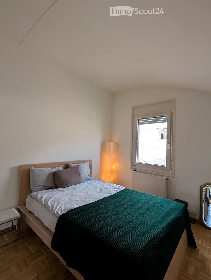 Sehr schönes möbliertes Apartment im Herzen von Nyon – Foto 2 von 5