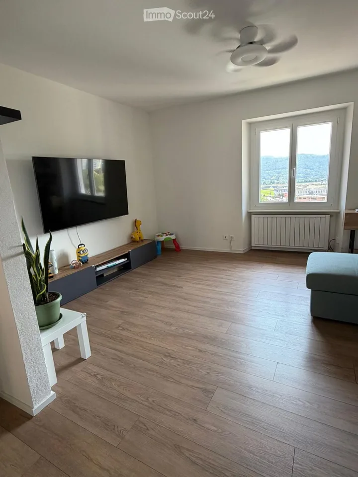 Wohnung 3.5 letztes Stockwerk – Foto 3 von 5
