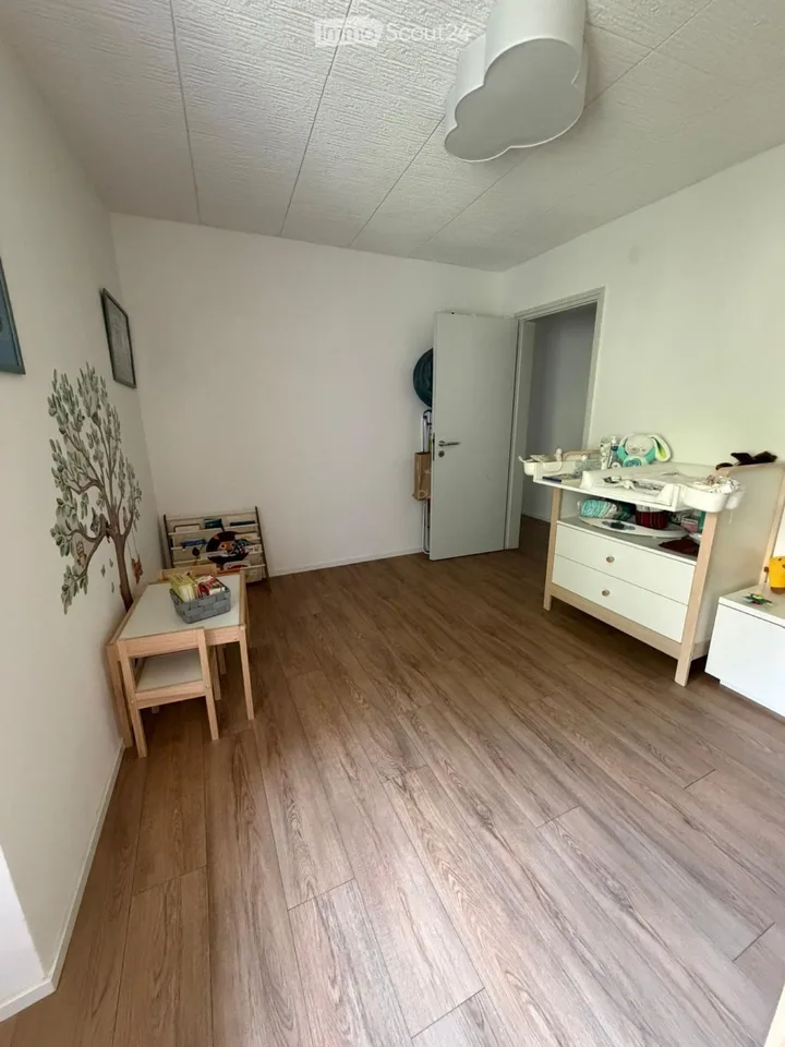 Wohnung 3.5 letztes Stockwerk – Foto 5 von 5