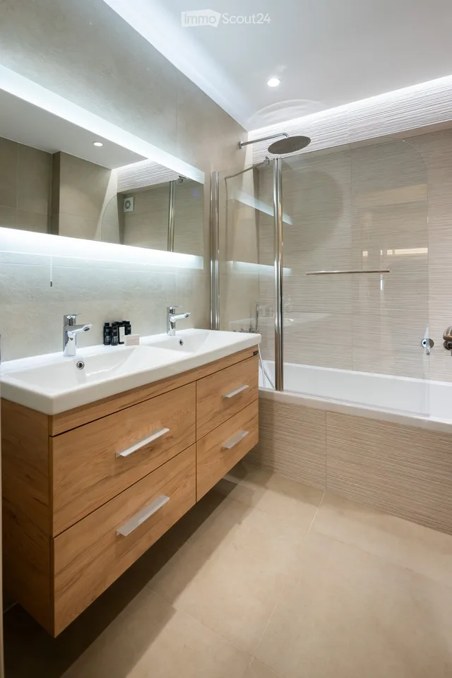 Nouveau bâtiment / Appartement meublé 5e étage // Propriété par étage à Paleo Faliro – photo 17 sur 20