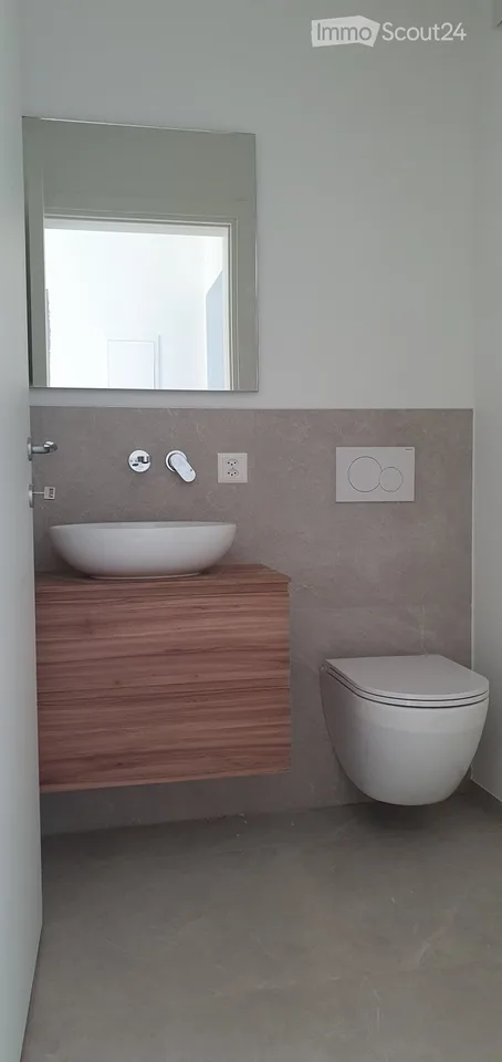 In Mezzovico wird eine 4.5-Zimmer-Wohnung vermietet. – Foto 4 von 5