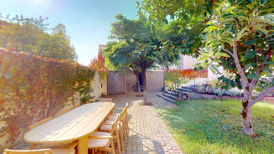 Charmi storici e design moderno, villa completamente ristrutturata ad Altweil con 346 m² di spazio abitativo – foto 14 di 18