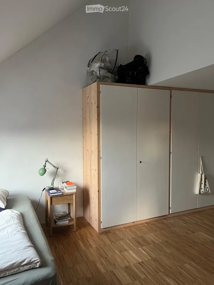 Einheit mit eigenem Badezimmer von 49m2 und 130m2 Gemeinschaftsflächen – Foto 4 von 5