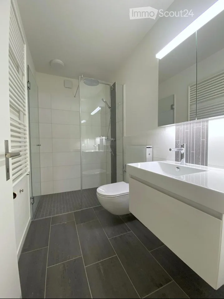 Appartamento di 4.5 locali a Langnau am Albis – foto 3 di 5