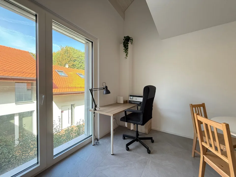 Affascinante appartamento duplex di 2 locali arredato – foto 5 di 9