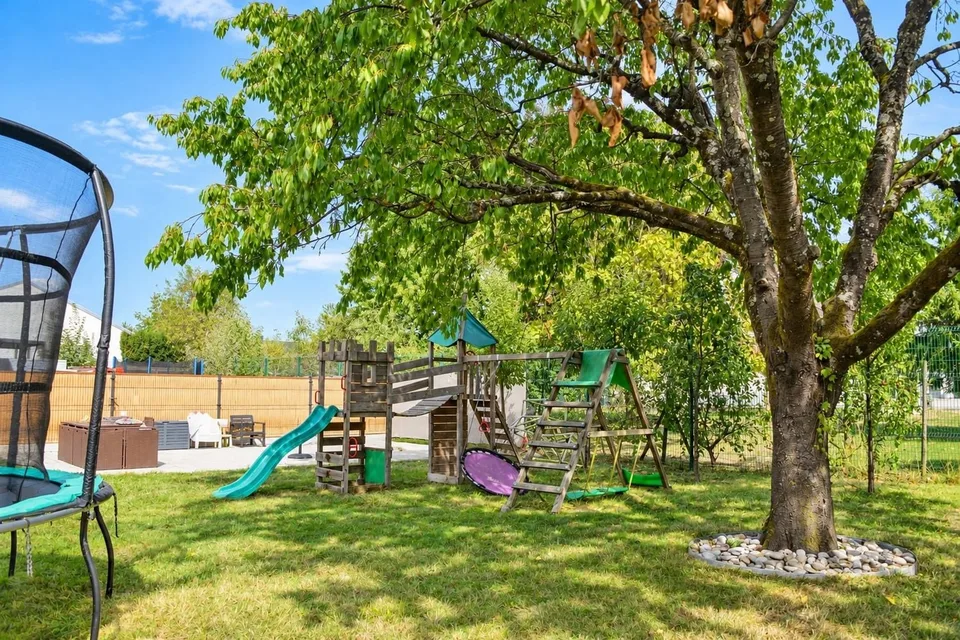 Renoviertes Einfamilienhaus in Village-Neuf: 160 m², 960 m² Grundstück, Südlage, Vollkeller – foto 3 di 22
