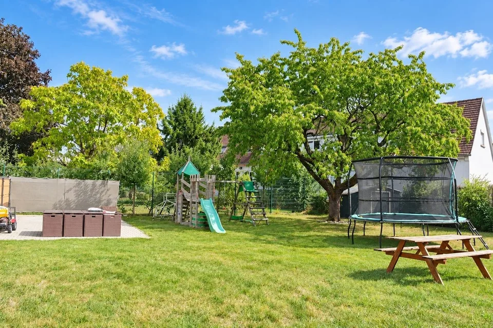 Renoviertes Einfamilienhaus in Village-Neuf: 160 m², 960 m² Grundstück, Südlage, Vollkeller – foto 2 di 22