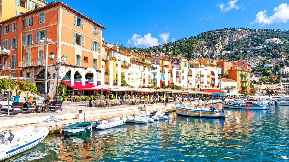 Appartement avec vue mer exceptionnelle à Villefranche-sur-Mer – photo 2 sur 2