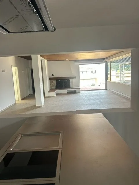 Appartement mit Seeblick, gerade renoviert – Foto 4 von 4