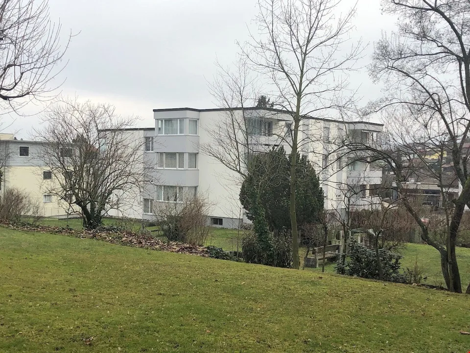 Tiefgaragen - Parkplatz in Lostorf zu vermieten – Foto 2 von 6