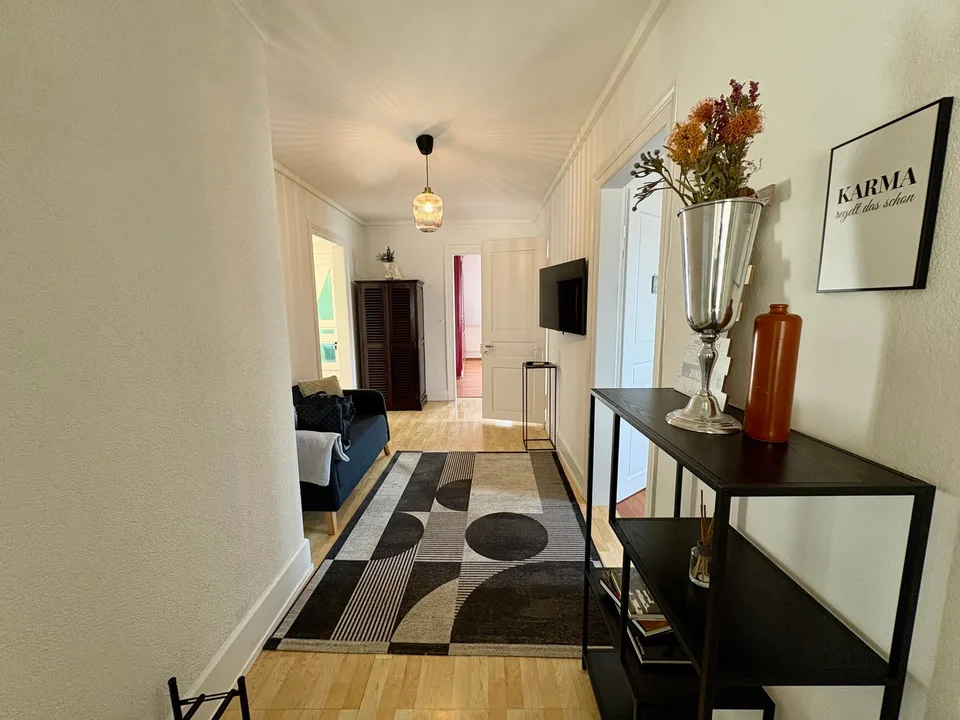 (BEFRISTET/TEMPORARY 31.01.2027) 3 Schlafzimmer Wohnung im Zürich – foto 5 di 15