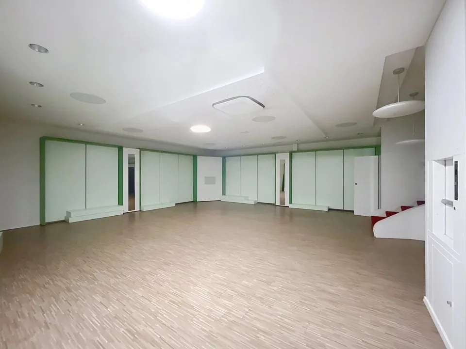 Lokal im Zentrum von Sion - Große modulare Flächen – Foto 13 von 13