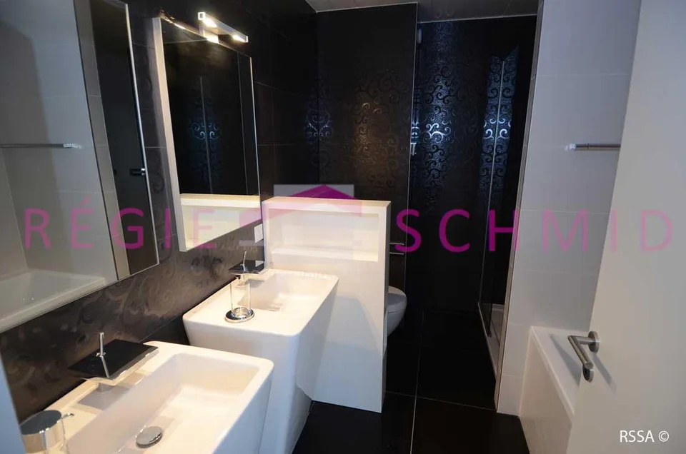 Duplex-Dachgeschosswohnung mit 7,5 Zimmern in Eysins – Foto 11 von 13