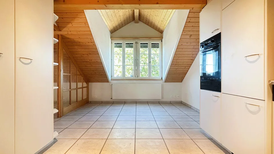 Maison multifamiliale avec grande réserve de terrain constructible – photo 7 sur 24