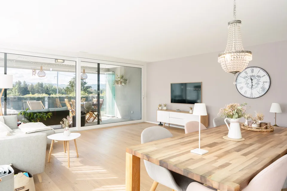 Appartamento moderno di 4,5 stanze nel Rosenpark Rüfenacht – foto 8 di 17
