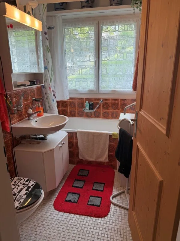 Appartamento soleggiato di 3,5 locali, Hauptstrasse 30, Davos Wiesen – foto 12 di 14