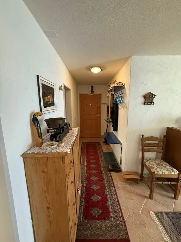 Appartamento soleggiato di 3,5 locali, Hauptstrasse 30, Davos Wiesen – foto 5 di 14