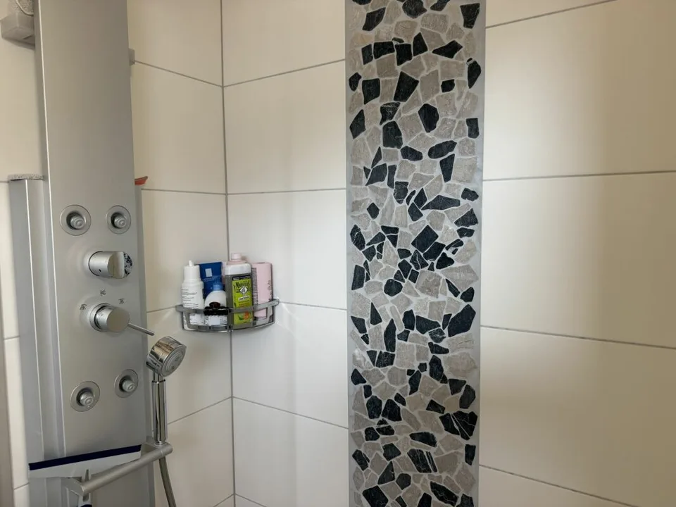 5.5 Zimmer Villa in La Roche FR – Foto 16 von 17