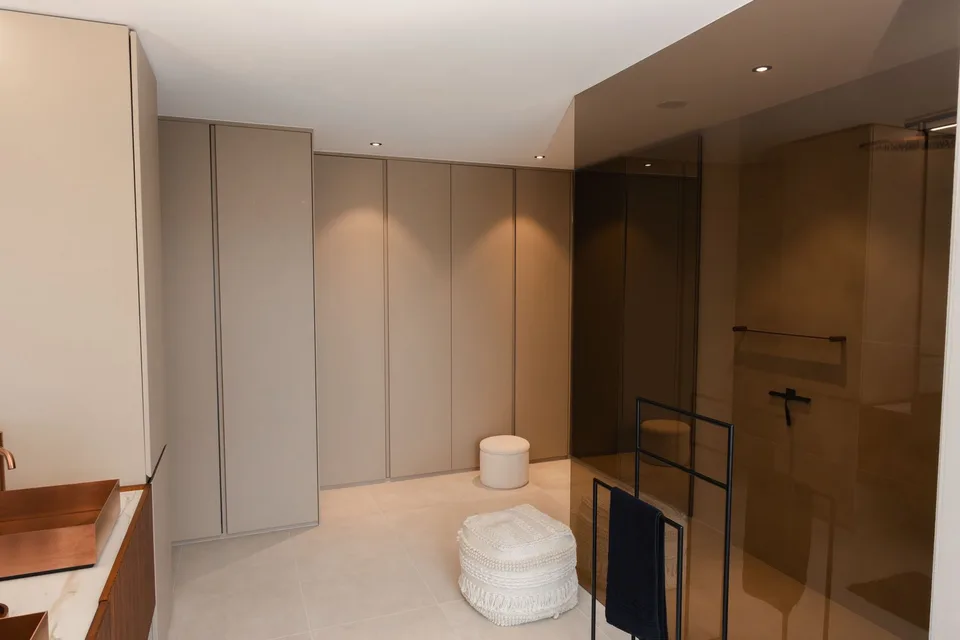 Exklusive 5.5-Zimmer-Neubauwohnung mit luxuriösem Ausbau in Vordemwald – Foto 20 von 25