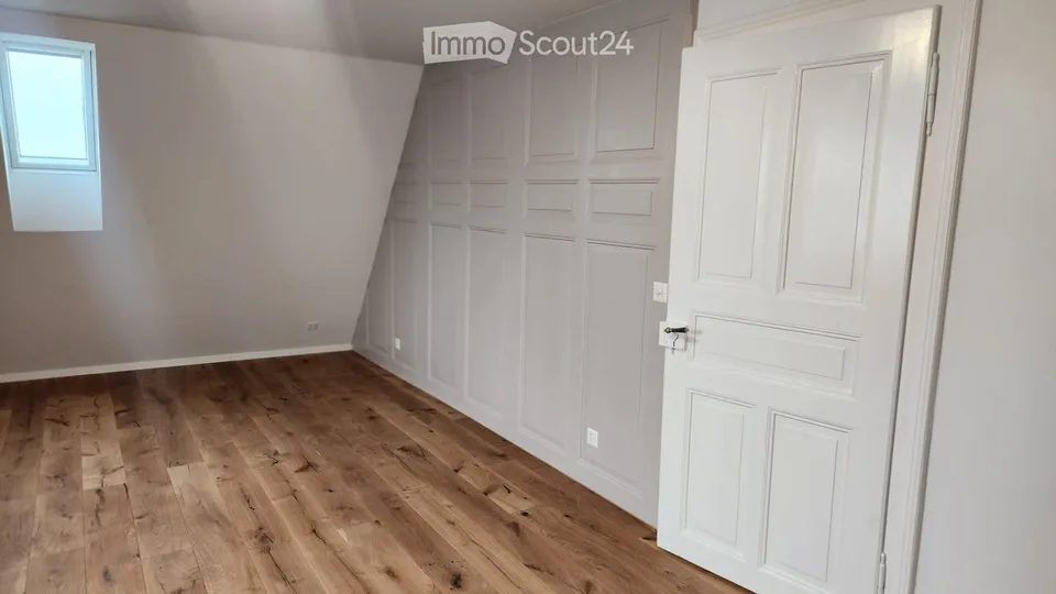 Moderne 5.5 Zimmer-Maisonettewohnung – Foto 4 von 5