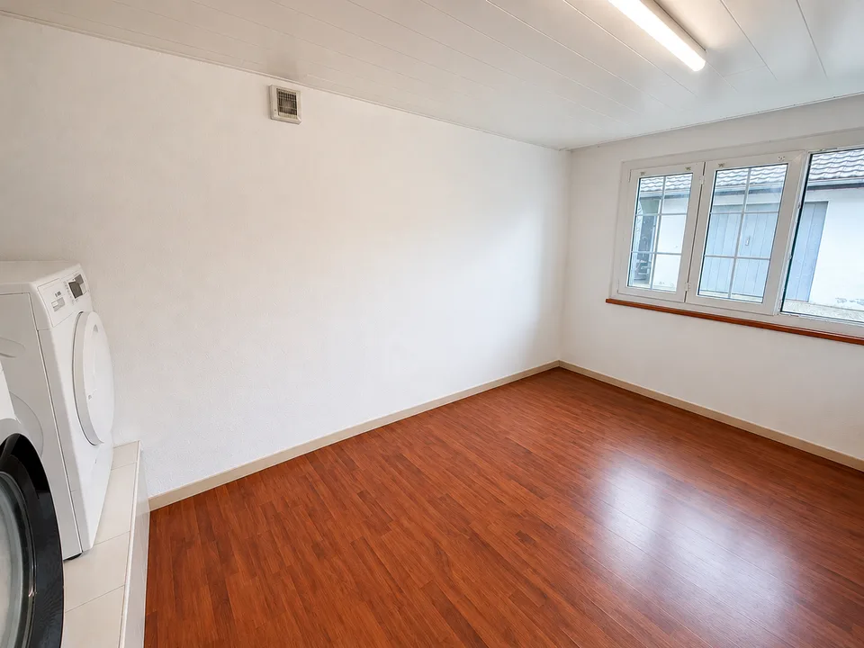 Casa bifamiliare affascinante a Grandfontaine – 4,5 locali con garage e balcone – foto 6 di 20