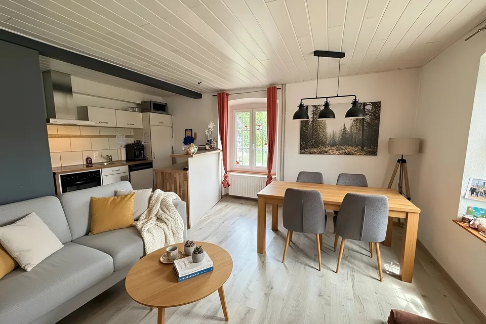 Casa bifamiliare affascinante a Grandfontaine – 4,5 locali con garage e balcone – foto 19 di 20