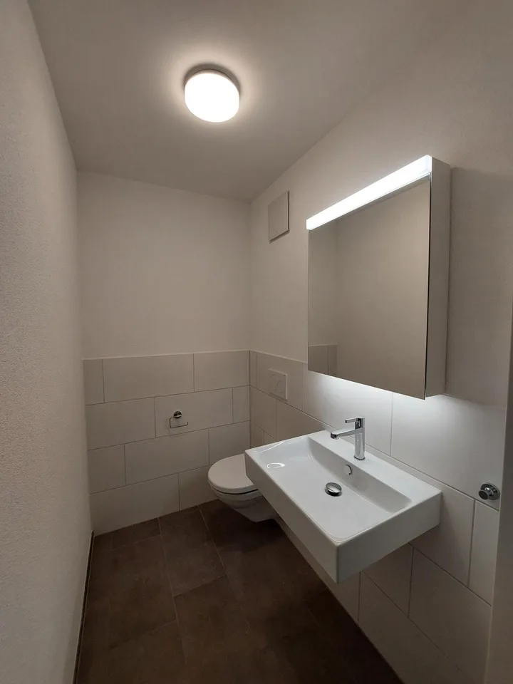 Local commercial et de vente moderne à prix raisonnable – photo 4 sur 6