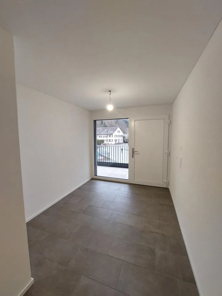 Local commercial et de vente moderne à prix raisonnable – photo 2 sur 6