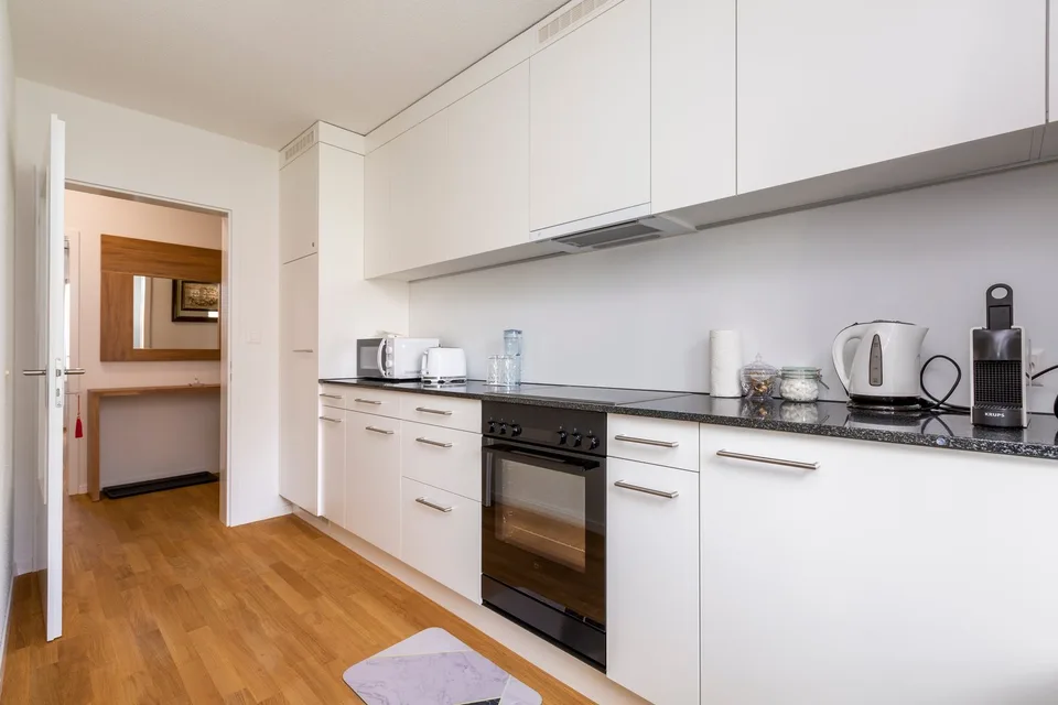 Möblierte 3.5-Zimmer-Wohnung mit Balkon an der Elisabethenstrasse, Zürich – Foto 7 von 20