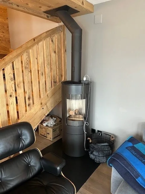 Maisonette attic apartment with lake view – photo 10 of 12