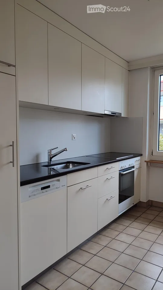 4,5-Zimmer-Whg. an ruhiger Lage, mit vielen Extras – Foto 3 von 5