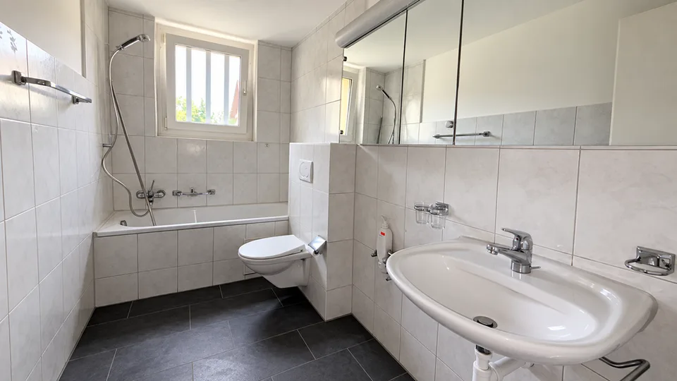 Ihr neues Zuhause in Binningen – Foto 7 von 8
