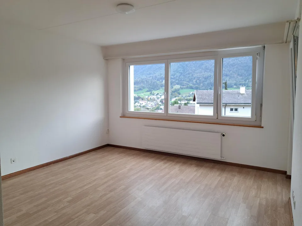 3 Zimmer Wohnung in Moutier – Foto 2 von 12