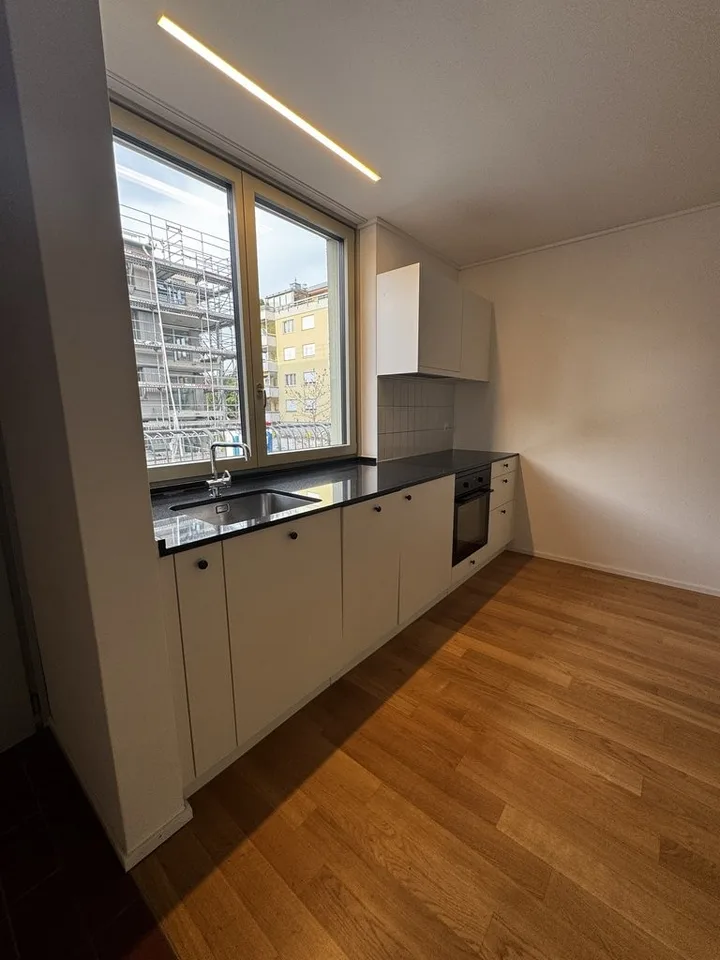 Moderne 2.5 Zimmer-Wohnung in der Überbauung WINTY – Foto 3 von 6