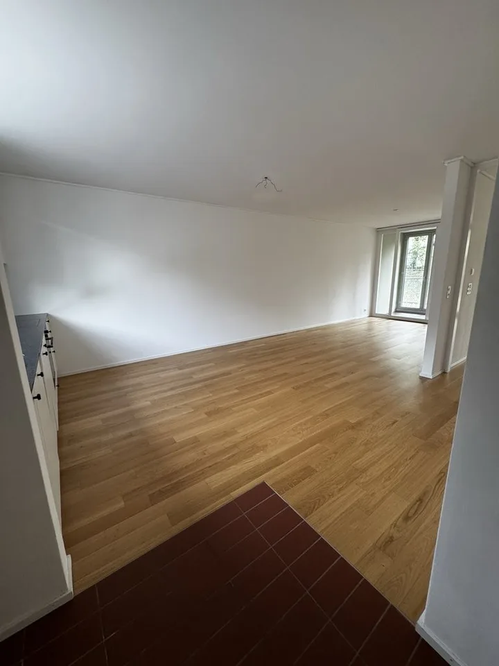 Moderne 2.5 Zimmer-Wohnung in der Überbauung WINTY – Foto 2 von 6