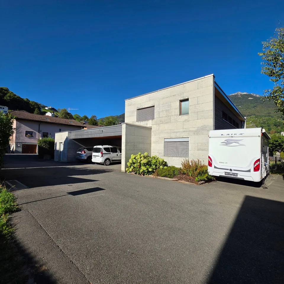 Prächtige Architekten-Villa – Foto 2 von 21