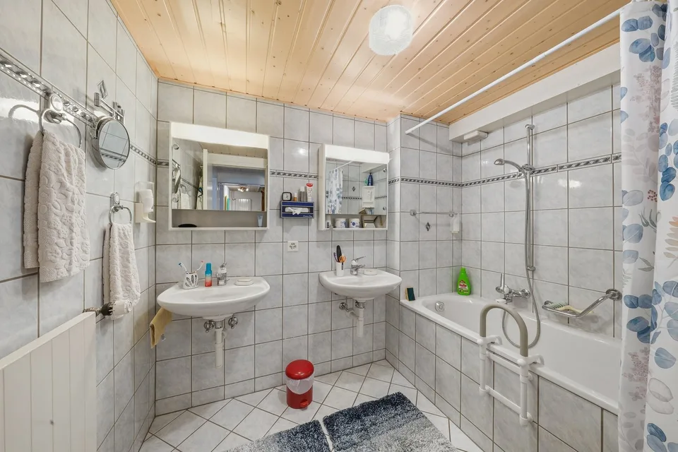 Maison individuelle de 5.5 pièces à Ogens – Cadre verdoyant et calme absolu – photo 12 sur 13
