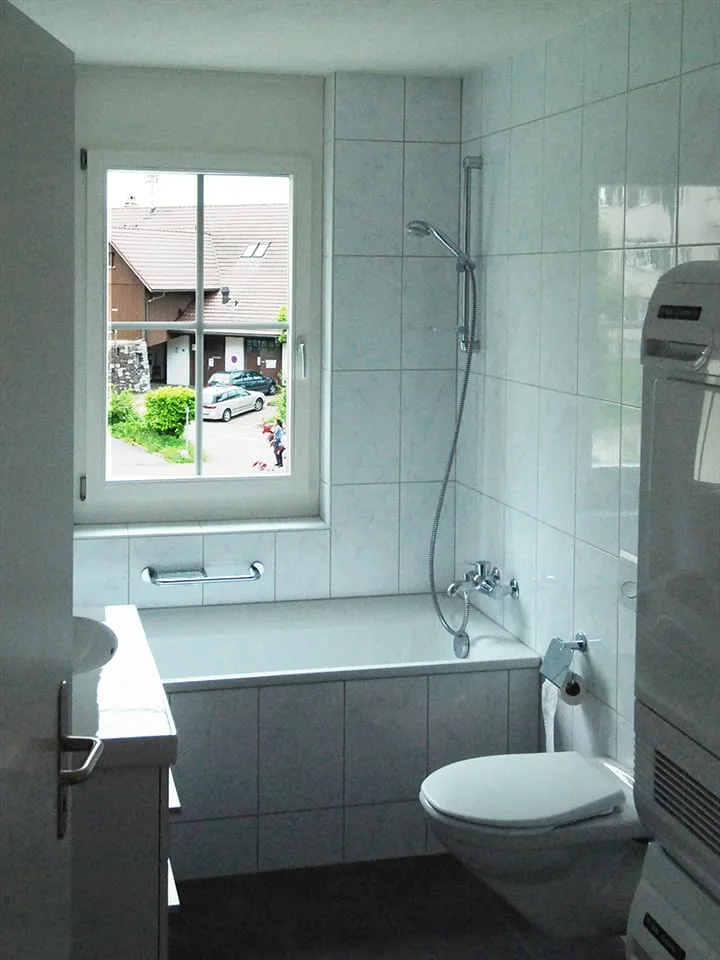 Appartement moderne de 4,5 pièces dans le centre du village d'Aeugst am Albis – photo 5 sur 11